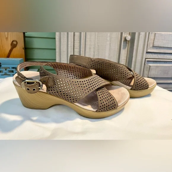LOT OF 2 DANSKO Jacinda Nubuck & Gray Criss Cross Slingback Sandals- Wmn Sz 7.5 - Picture 2 of 13